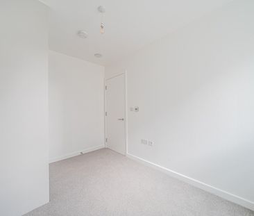 Mast Street, Barking, IG11 - Photo 5