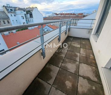 3-er WGs aufgepasst! Große Dachgeschoss-Wohnung mit Terrasse in der... - Foto 6