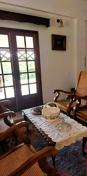 Location Maison 8 pièces 270m² ST ANDRE 97440 - Photo 1