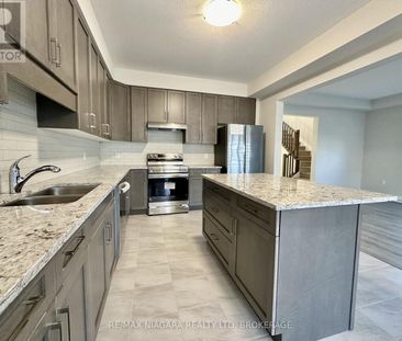 49 SAFFRON WAY, Pelham, Ontario, L0S1E1 - Photo 3
