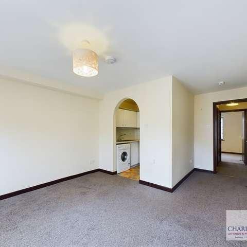 Hopton Court, Davis Alley, Tewkesbury, GL20 - Photo 1