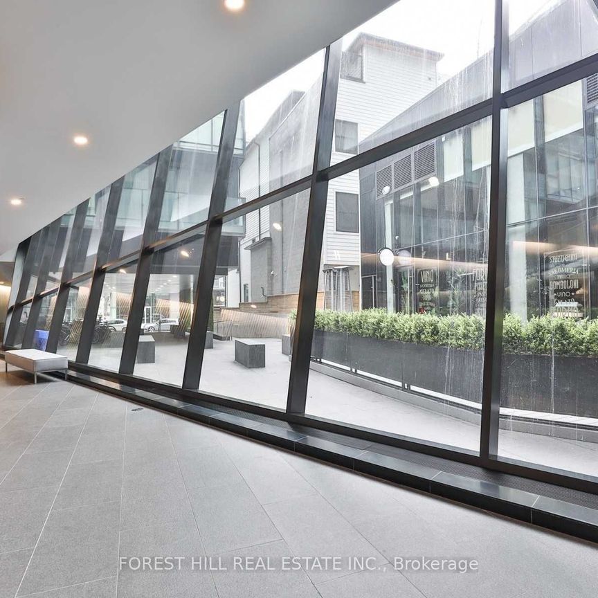 Thompson Residence Lofts 621-629 , #811 - Photo 1