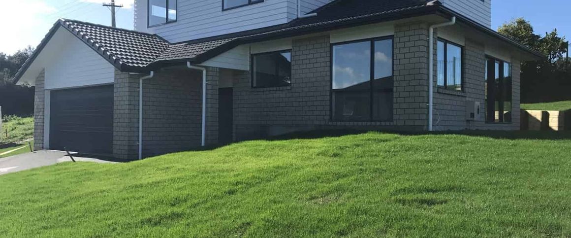 Orewa - 5 bedrooms - Photo 1