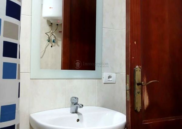 Se alquila en Buzanada apartamento de 2 dormitorios