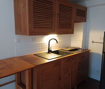 Location Appartement 3 pièces 49m² BORDEAUX 33300 - Photo 3
