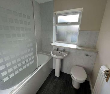 Shard Close, East Hunsbury, Northampton, NN4 - Photo 6