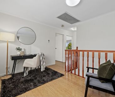 1 Cameron Place, Keysborough VIC 3173 - House For Rent | Domain - Photo 1