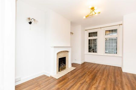 3 bedroom terraced house to rent - Photo 3