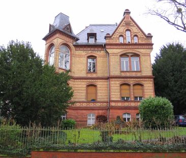 Wohnung in Altbauvilla in Wiesbaden zu vermieten - Photo 1