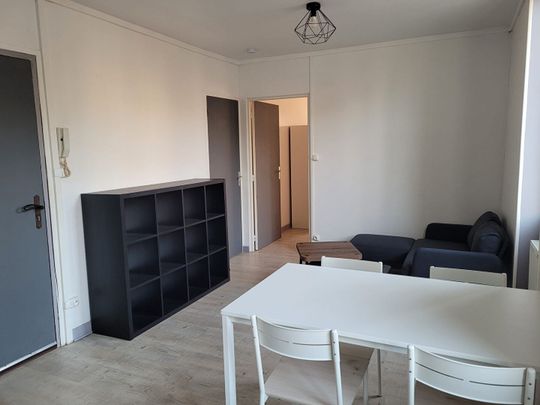 Location Appartement 2 pièces 34m² - Photo 1