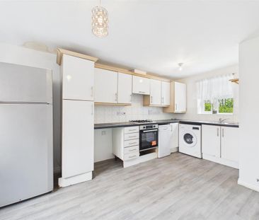 3 bedroom terraced house to rent - Photo 4
