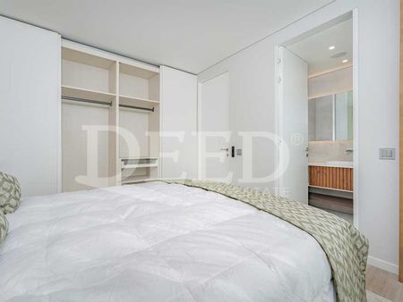 Apartamento T2 em Ilha da Madeira - Photo 2