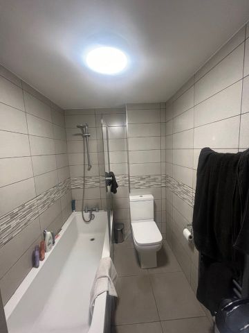 3 Bed Flat, London, NW6 - Photo 5