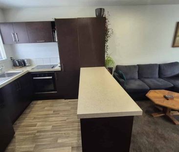 Very Hand location - Photo 3