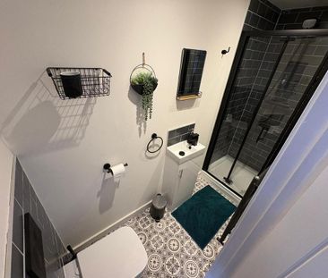 1 bedroom in a house share to rent - Photo 5