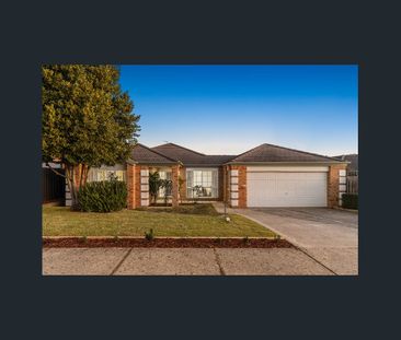 LAKESIDE ESTATE- SPACIOUS 3 BEDROOM HOME - Photo 5