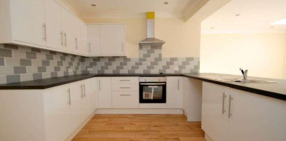 Norwich Street, Hingham, NR9 - Photo 2