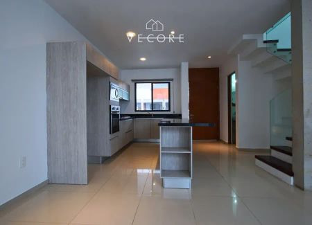 CASA EN RENTA EN AUREA RESIDENCIAL, A 5 MINUTOS DE PUNTO SUR, TLAJOMULCO DE ZUÑIGA - Photo 2