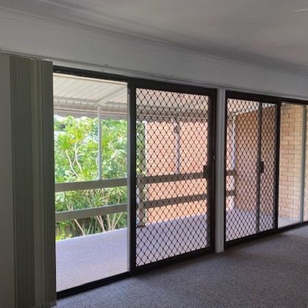 6/28a Marine Parade, Southport QLD 4215 - Photo 4