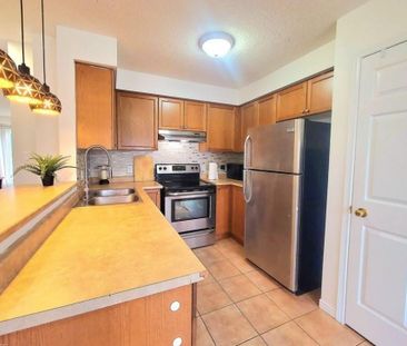 For Lease - 559 Victoria Road, Guelph, Ontario - Photo 6