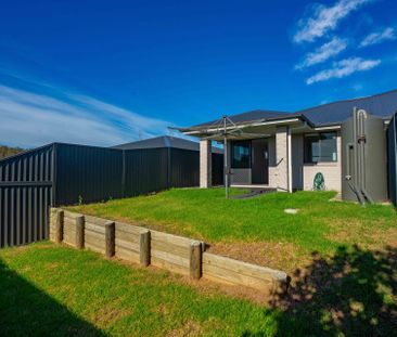 Two Bedroom Duplex - Photo 3