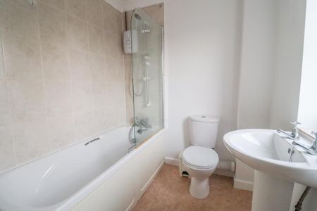 1 bedroom semi-detached house to rent - Photo 5