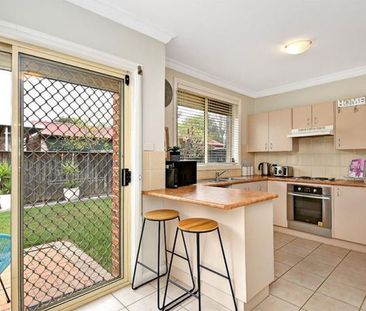 IMMACULATE & LOW MAINTENANCE - Photo 5