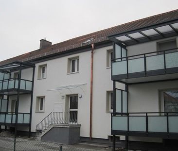 Mittendrin statt nur dabei! Renovierte 3-Zimmer Wohnung mit Balkon! - Photo 6