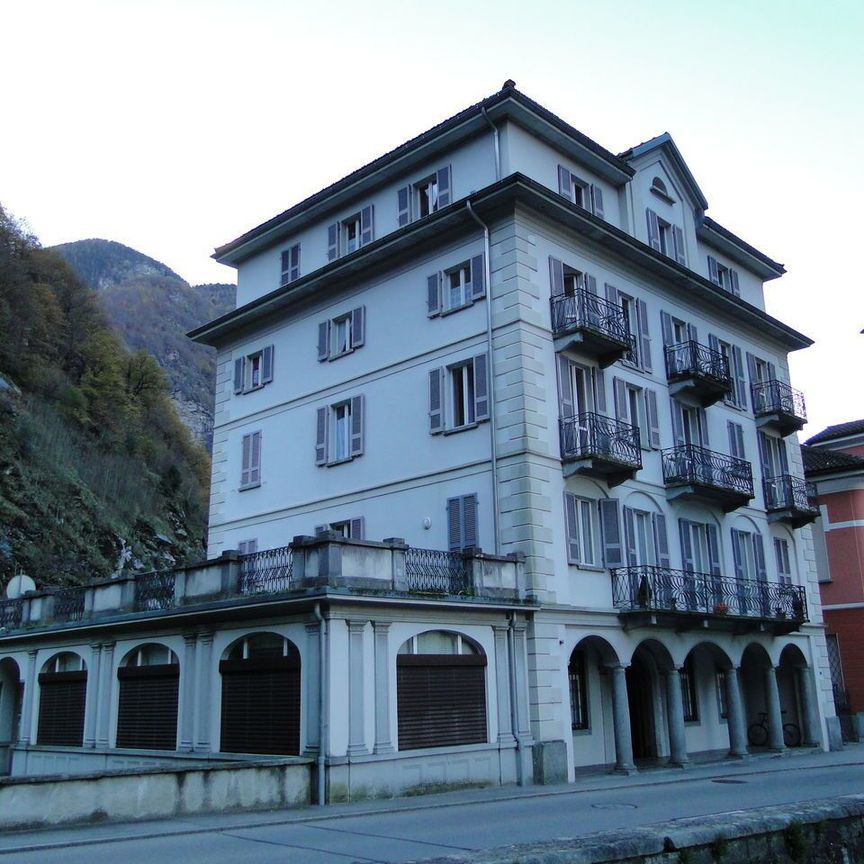 Affittasi appartamento di 4 locali adatto a famiglie - Foto 1