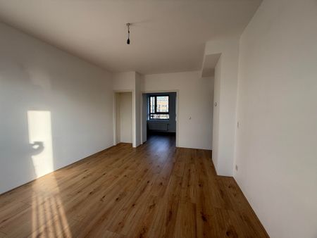 Te huur: Appartement Aalbersestraat 110 in Amsterdam - Photo 2