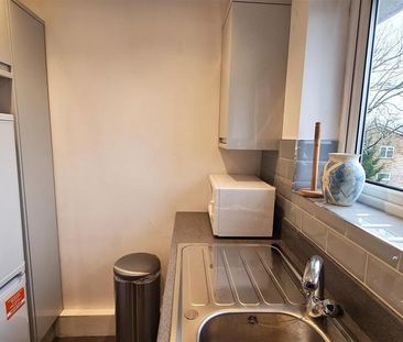 Studio to rent - Photo 6