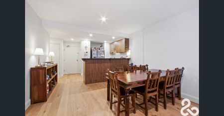 Spacious Living! - Photo 3