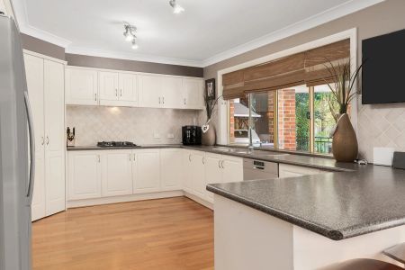 21 Lindrum Street, Belrose. - Photo 3