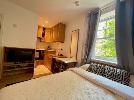 Studio to rent - Photo 2