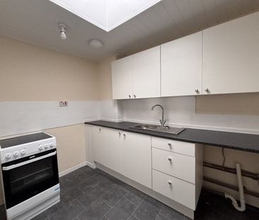 Lodge Road, Rugeley, WS15, Property for rent - Photo 5