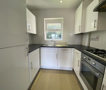 Adrian Close - Photo 1