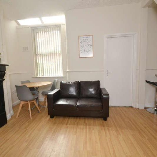 Ashfield Road, Victoria Park, Manchester, M13 - Photo 1