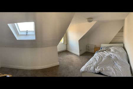 3 Bed Maisonette, Malvern Road, NW6 - Photo 2