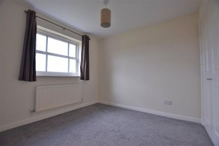 4 Bedroom Detached To Let - Photo 5