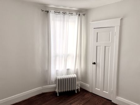 For Lease - 862 Danforth Avenue Unit# Floor 3, Toronto, Ontario - Photo 4