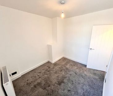 2 Bed Terraced House, Cambria Street, L6 - Photo 5