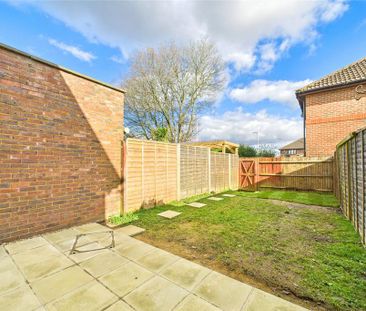 2 bedroom terraced house to rent - Photo 3