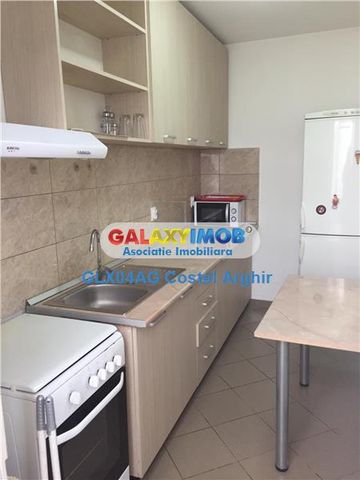 Inchiriez apartament cu 2 camere pe Crinului - Fotografie 3