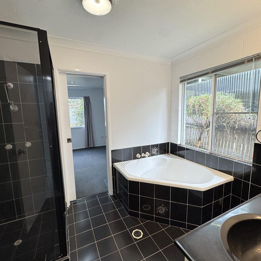 Great Family Home - Photo 1