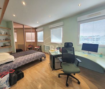 LOCATION PAU - UNIVERSITE: Appartement T5 de 166 m² avec terrasse, garage et 3 places de parking - Photo 4
