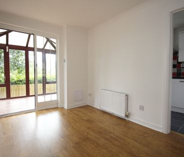 Ilay Court, Bearsden, Glasgow - Photo 3