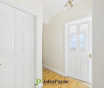 2 bedroom maisonette to rent - Photo 5