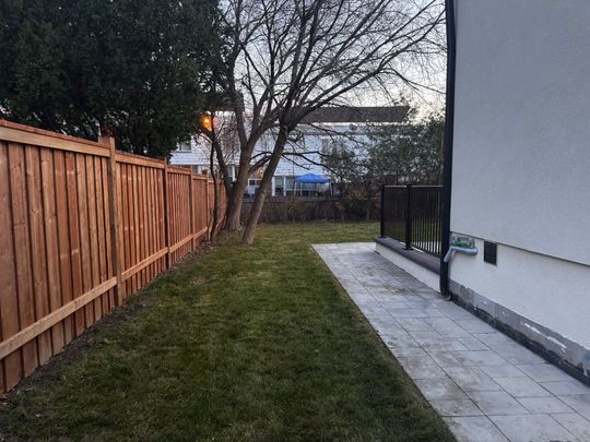 For Lease - 17 Cornwallis Drive Unit# Unit 2 - Front Lower, Toronto, Ontario - Photo 1