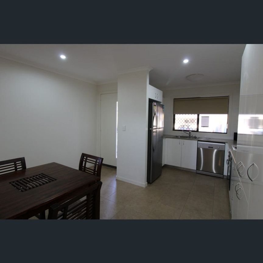 Fully Furnished - 2 Bedroom Unit - Photo 1