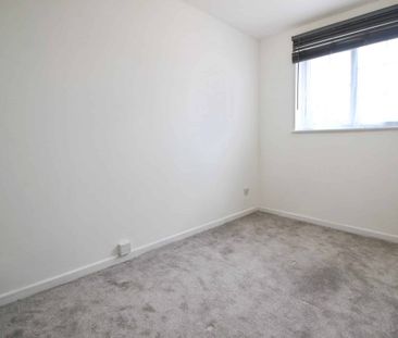 Birdcombe Road, Westlea, Swindon, Swindon, SN5 - Photo 3